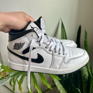 Jordan AJ 1 Mid Top Reverse Panda Men's Basketball Black & White Sneakers!
